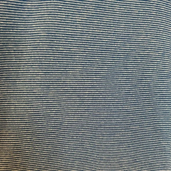 Nike Men's Blue Golf Shirt - Picture 4 of 7